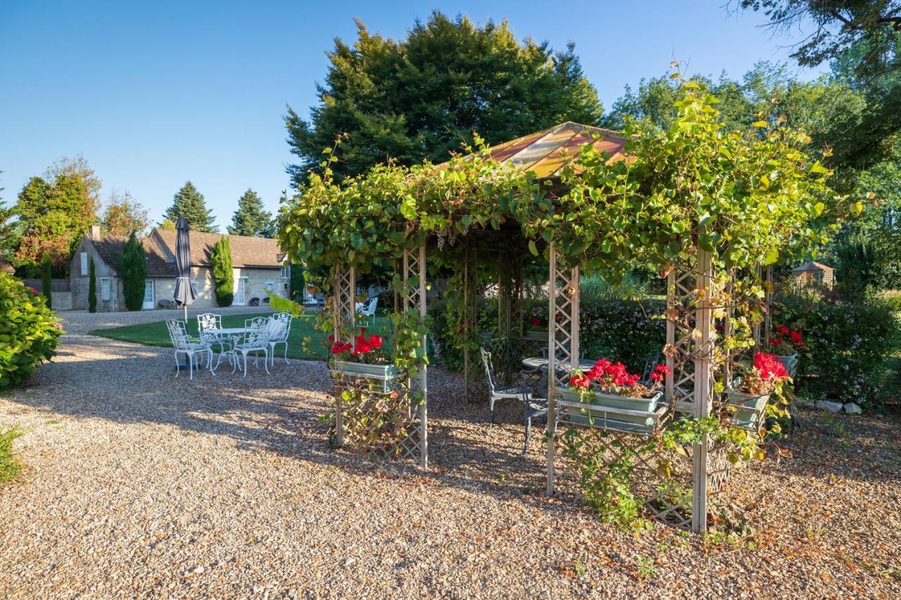Bed and Breakfast Domaine De L'Oiseau Gergy Esterno foto