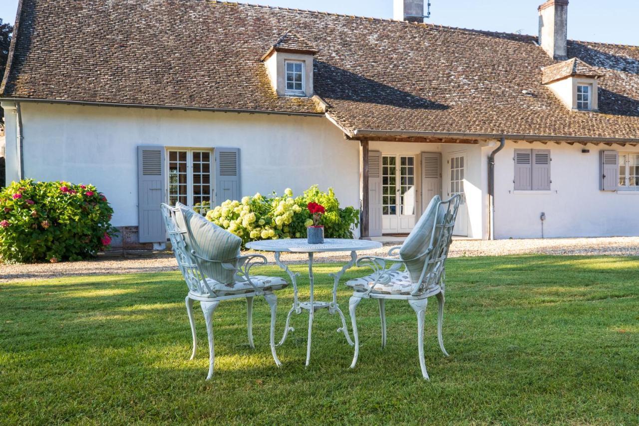 Bed and Breakfast Domaine De L'Oiseau Gergy Esterno foto